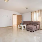 וילה Ana In Istria For 12 Persons With Private Saltwater Pool