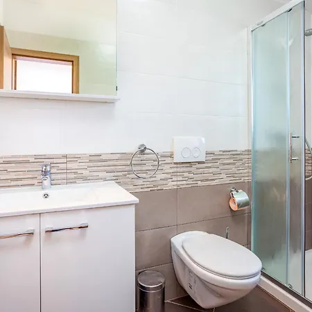 Villa Ana For 12 Persons With Private Saltwater Pool *